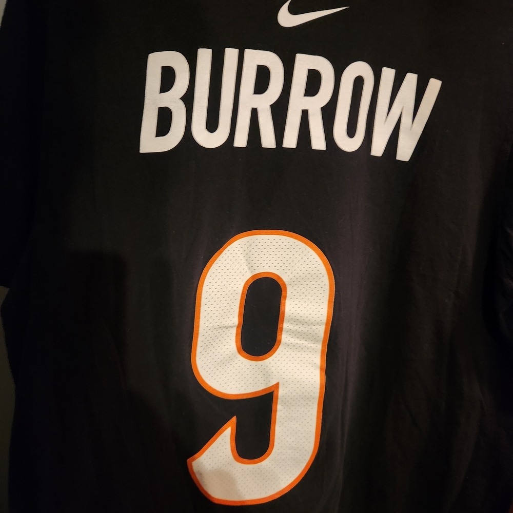 Joe Burrow Nike Brand Black and Orange Sports T-shirt Mens Size Large - Picture 5 of 11